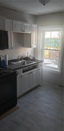 Foto del edificio - 2463 Forest St