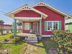 Building Photo - 516 Lamar St