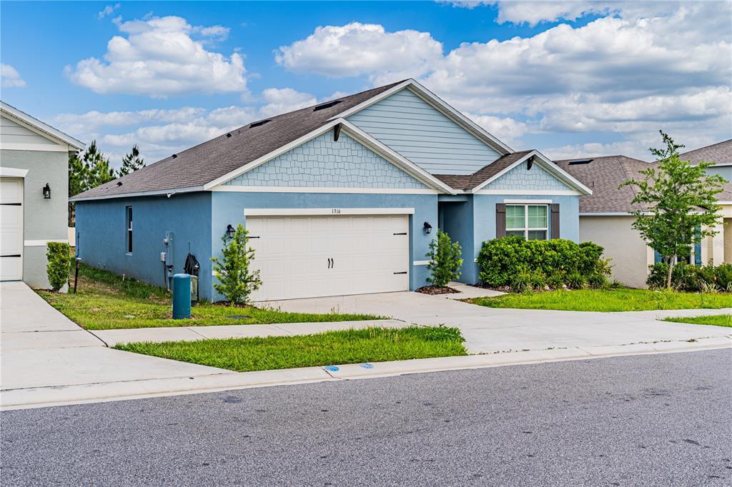 Foto principal - 1316 Sugarwood St