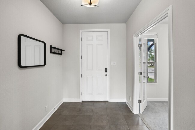 Foto del edificio - 4 Bedroom/3 bath home Southglen Subdivision