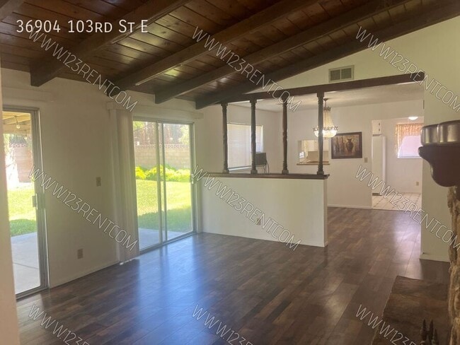 Building Photo - 36904 103rd St E
