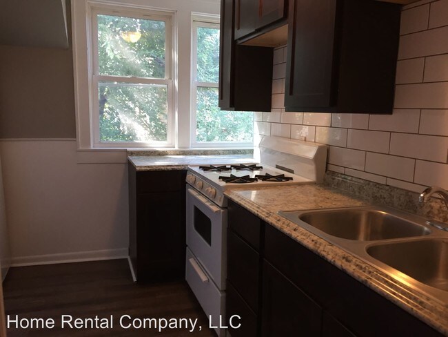 Building Photo - 1 br, 1 bath House - 418 8th NW #2