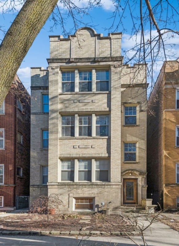 Building Photo - 6513 N Bosworth Ave