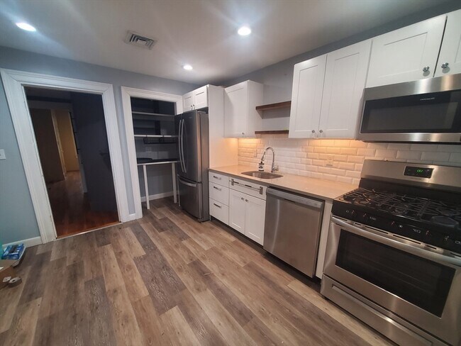 Foto del edificio - 866 Dorchester Ave