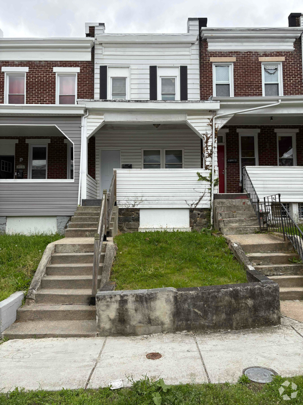 Building Photo - 3207 Brighton St