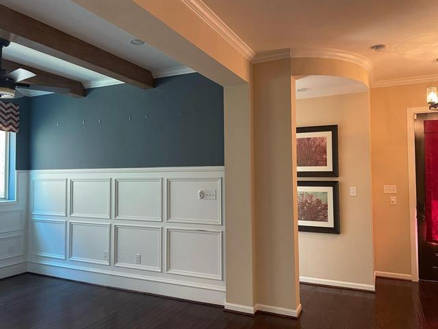 Building Photo - 3611 Carlsbad Way