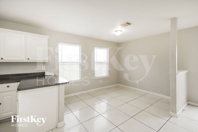 Foto del edificio - 7202 Nettle Springs Ct