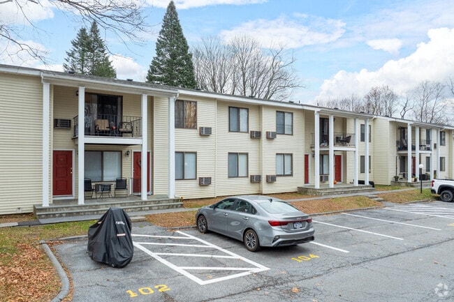 Foto del edificio - Woodbury Gardens