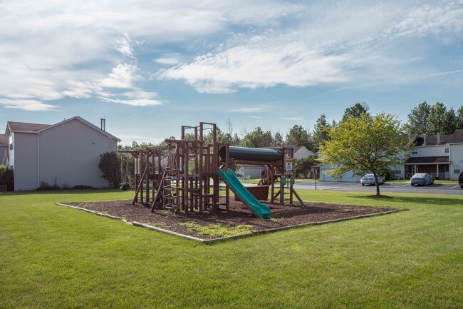 Patio de juegos - Woods at Blairville