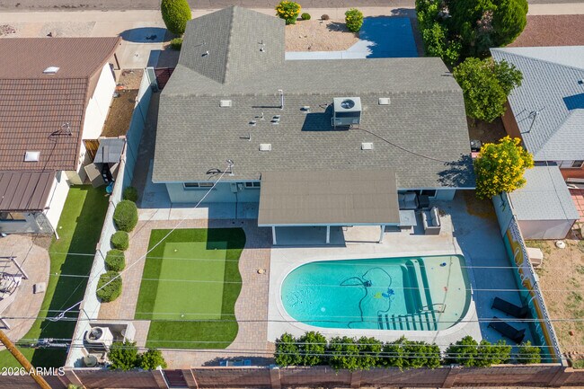 Foto del edificio - 4014 N 81st St