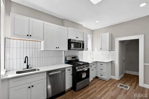 Foto del edificio - 4152 Delmar Blvd