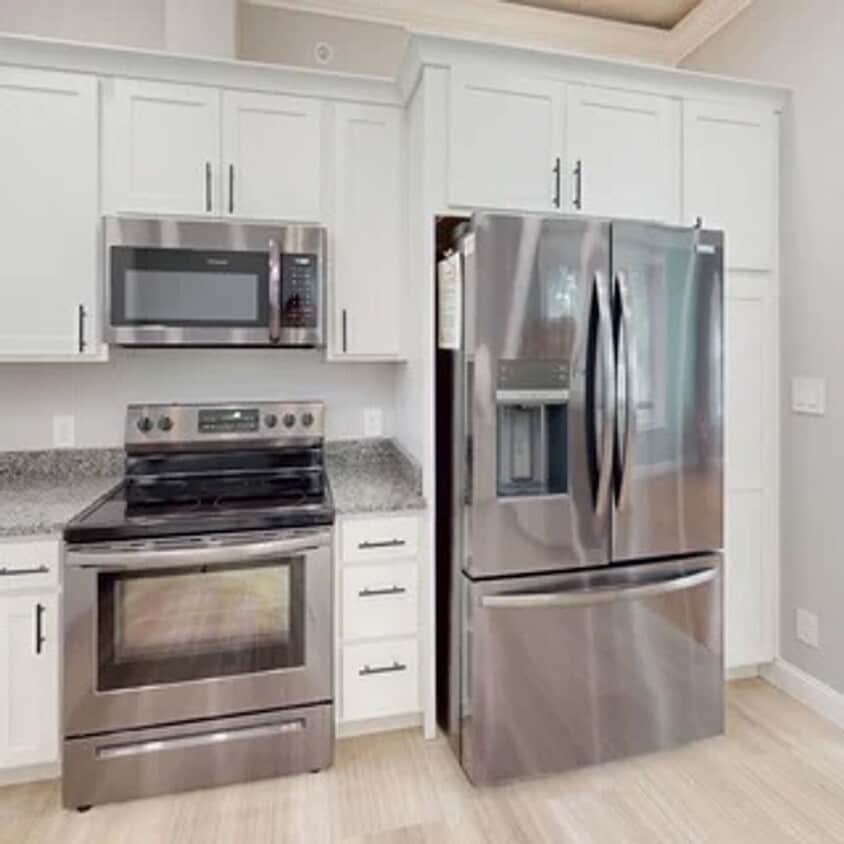 Primary Photo - Renovated 8BR/6BA Home Near UTK | $1,290/B...