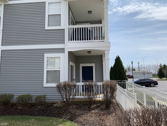 Foto del edificio - 2 br, 2 bath  - 2215 Aurora Dr Unit 1