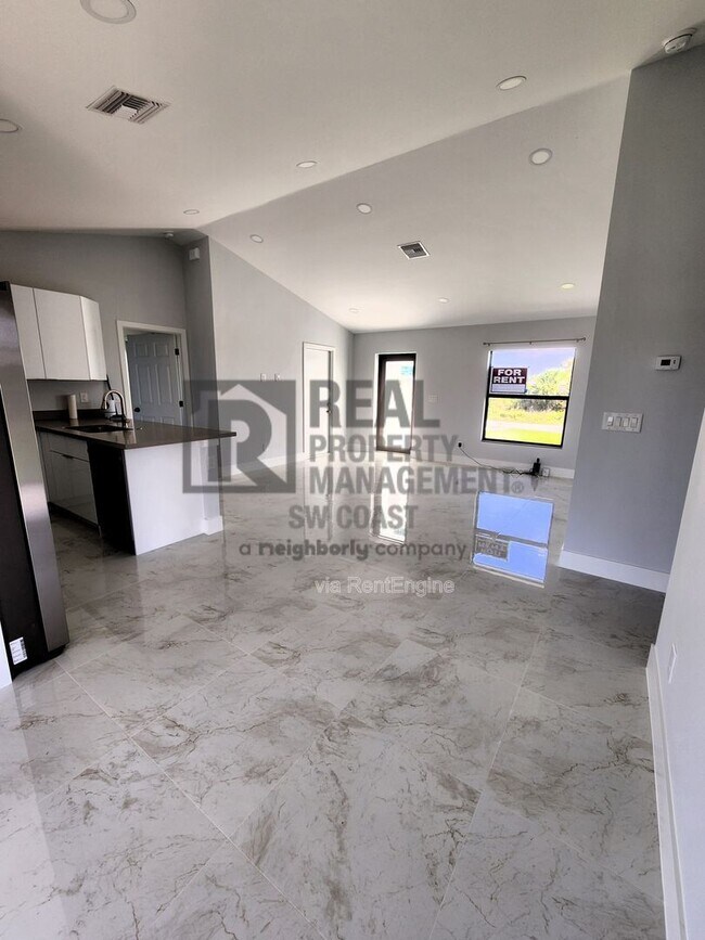 Building Photo - 2906 68th St W