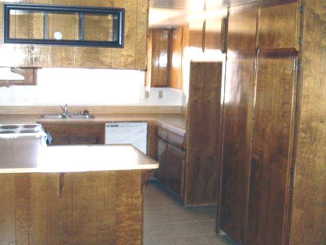 Building Photo - CHEHALIS TOWNHOUSE