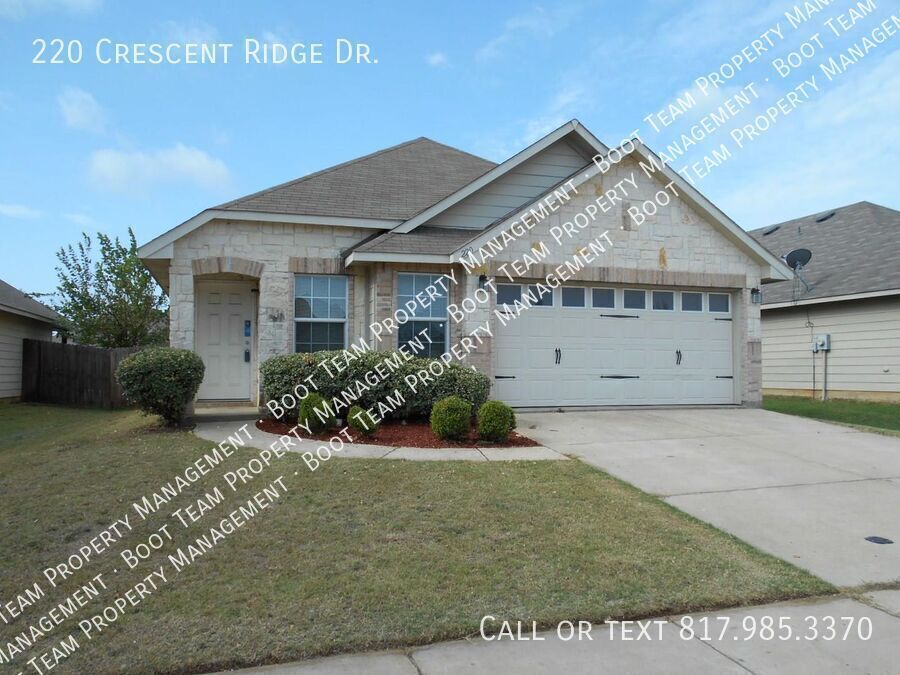 Foto principal - 220 Cres Ridge Dr