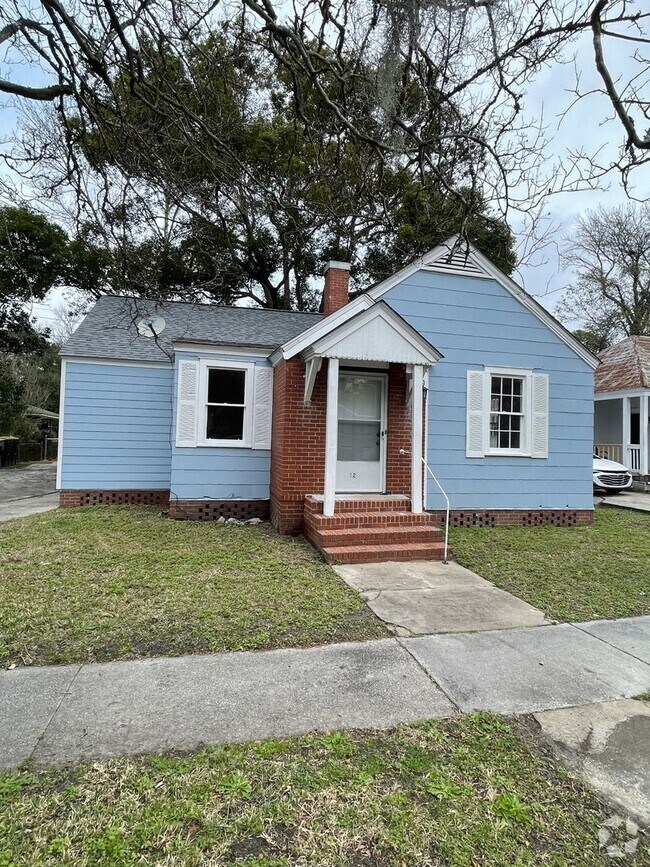 Building Photo - 1216 E 37th St
