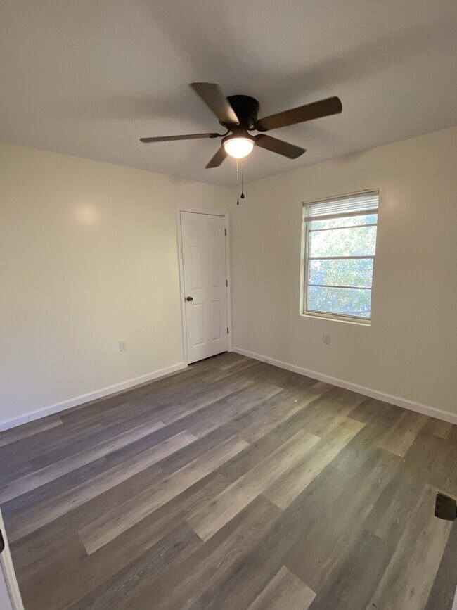 Foto del edificio - Sherrod Court