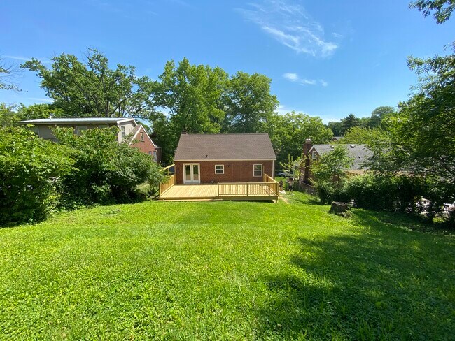 Building Photo - 57 Burdsall Ave