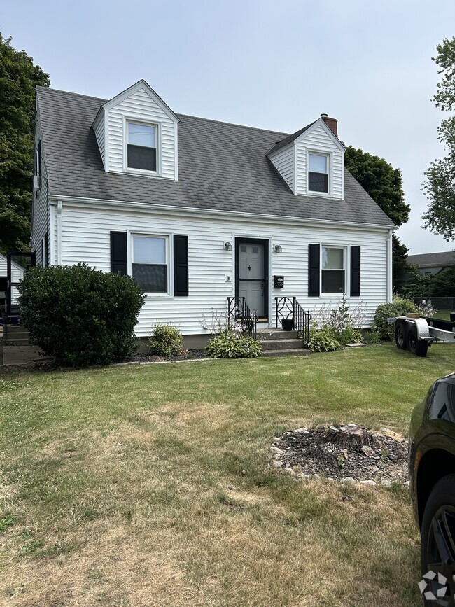 Houses for Rent Near University of Connecticut Avery Point Campus