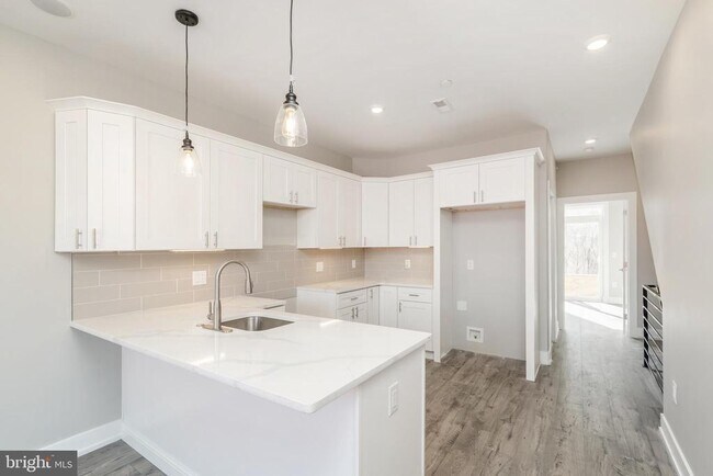 Foto del edificio - 2344 N 9th St