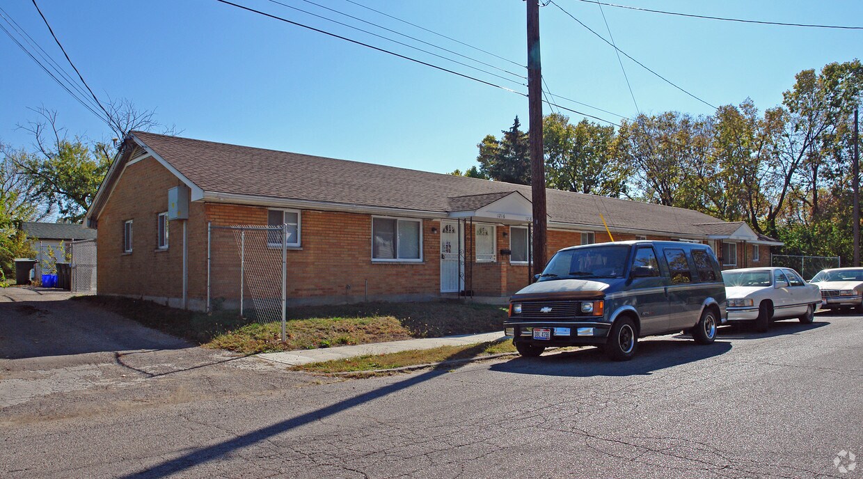 Building Photo - 1216 Paul Lawrence Dunbar