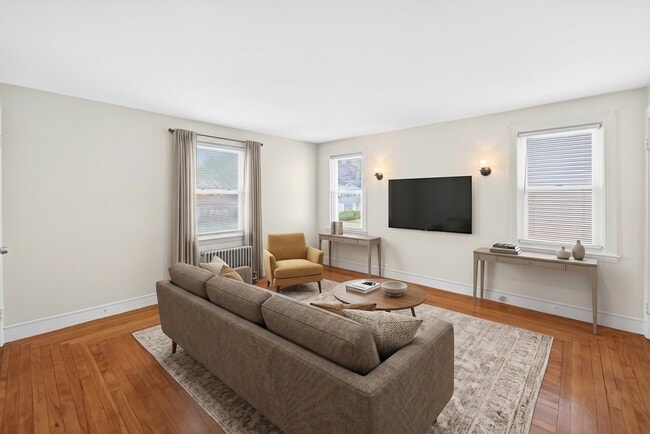 Photo - 180 Aqueduct Rd Apartment