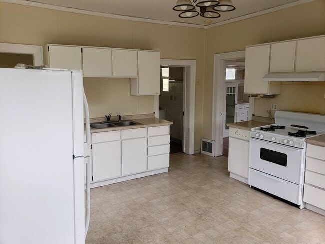 Foto del edificio - 1703 Erie Ave