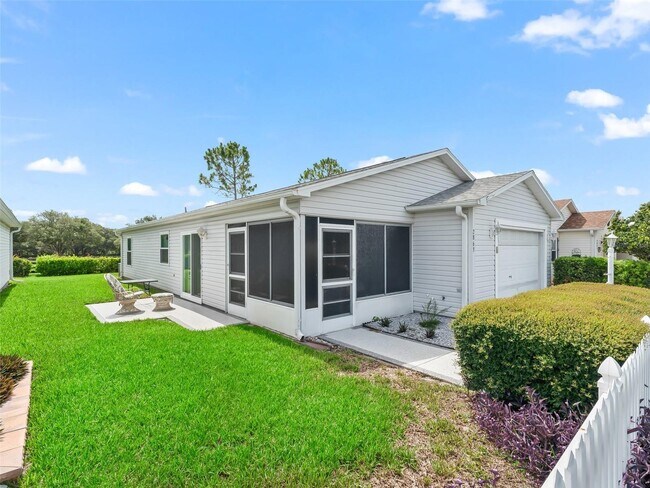 Building Photo - 2863 Barboza Dr