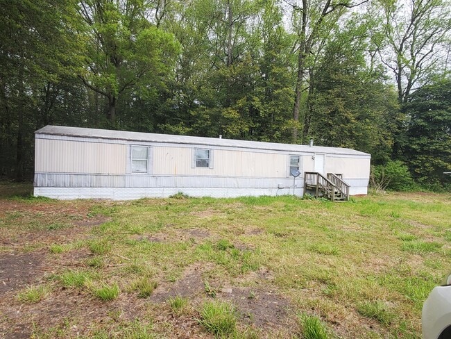 Building Photo - 30958 Zion Rd