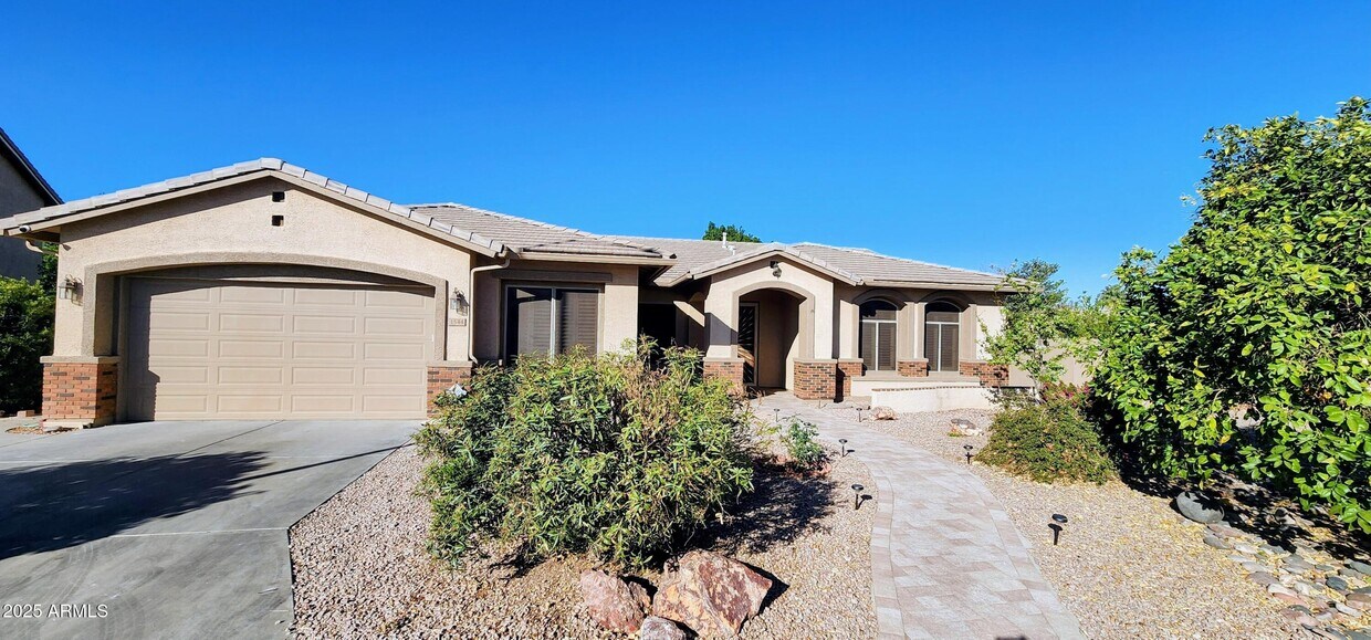 Foto principal - 1544 N Rico Cir