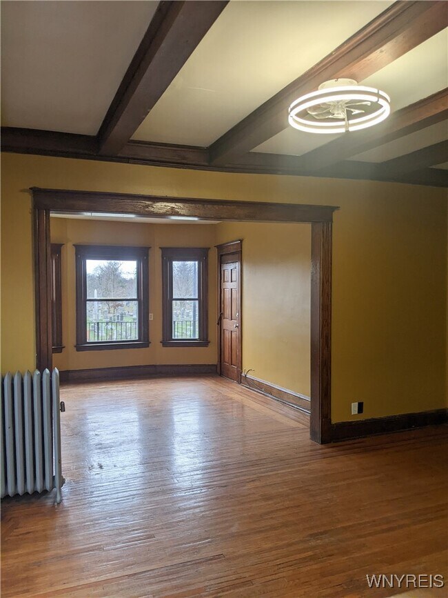 Foto del edificio - 1582 Delaware Ave