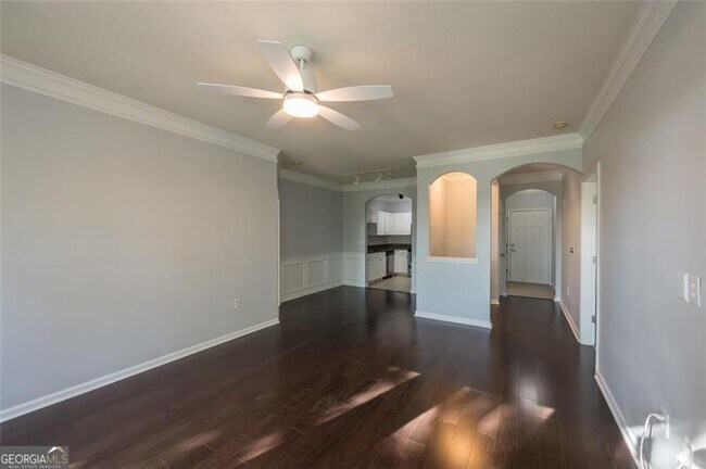 Building Photo - 1850 Cotillion Dr