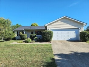 Building Photo - 107 Arrowhead St