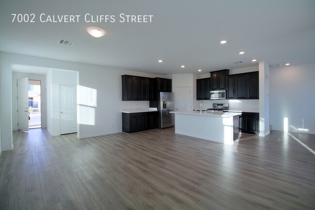 Foto del edificio - 7002 Calvert Cliffs St