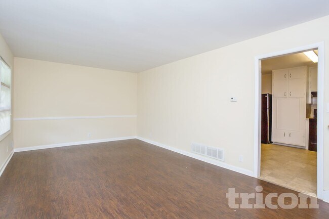 Foto del edificio - 4045 Bouldervista Dr