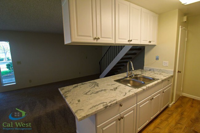 Building Photo - 5445 Eagles Ln