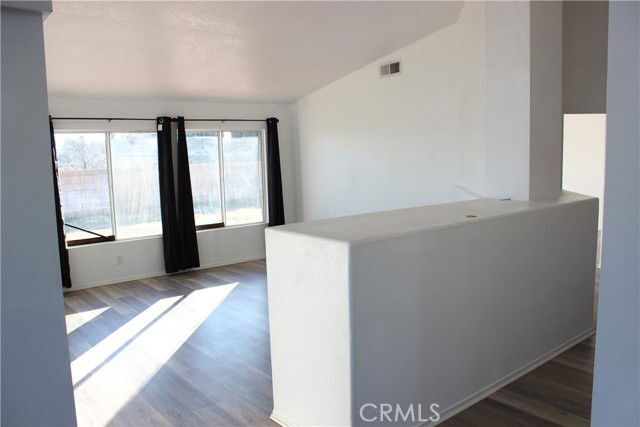 Foto del edificio - 44762 Shadowcrest Dr