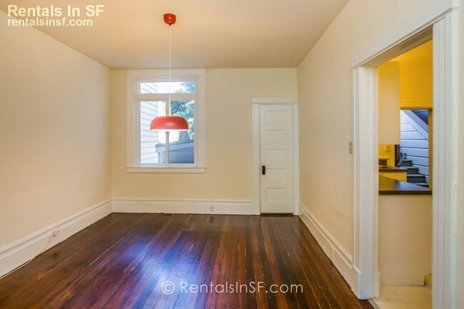 Building Photo - 54 Carmelita St