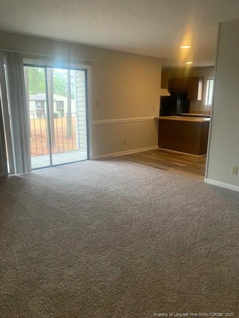 Foto del edificio - 951 Applewood Ln