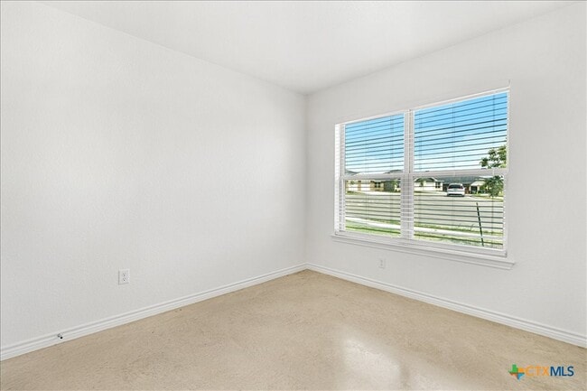 Building Photo - 1242 Lehmann Dr