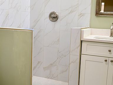 Building Photo - 4448 6th Ave S