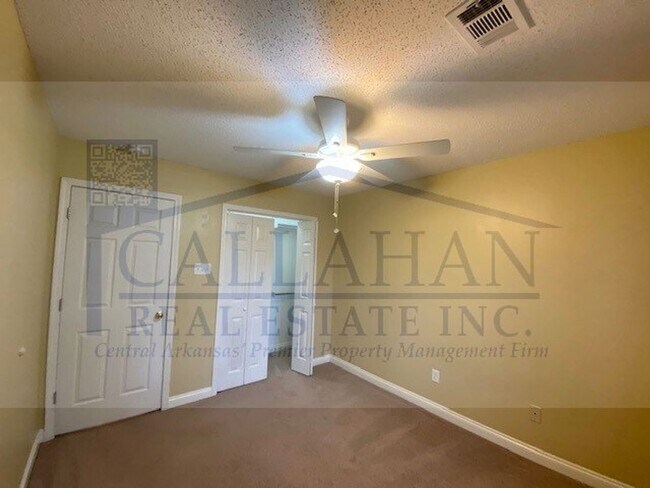 Foto del edificio - Cabot 3 bedroom with extra garage