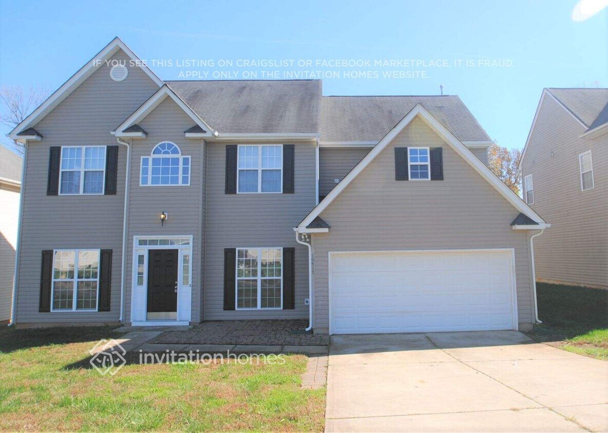 Foto principal - 10417 Gold Pan Rd