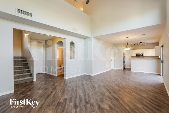Building Photo - 2650 E Indian Wells Pl