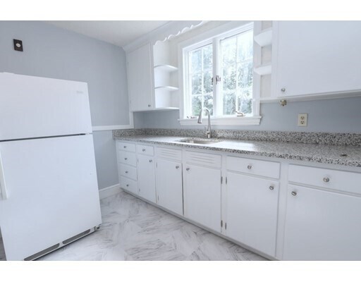 Foto del edificio - 3 Parkview Ln