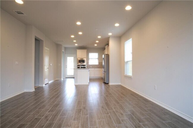 Building Photo - 14110 McCoy Lp