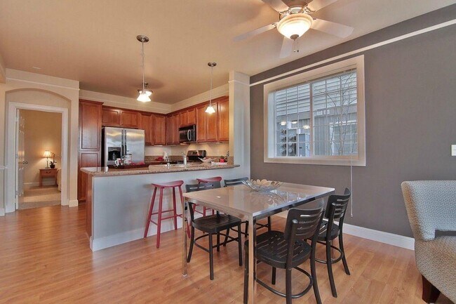 Foto del edificio - 4807 Morris Ave S