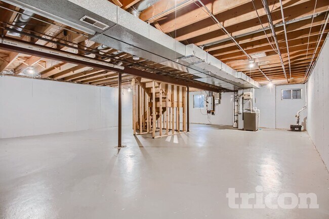 Foto del edificio - 7652 Brittany Ct