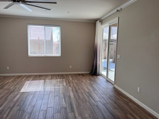 Foto del edificio - Coming Soon!